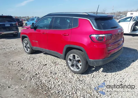 2018 Jeep Compass Limited 4X4 из США, поврежденный, VIN 3C4NJDCB1JT395933